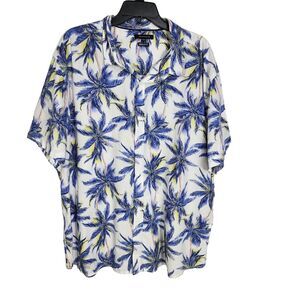 Peacocks Mens Shirt Size XXXL Reg Button Front Palm Trees Short Sleeve Tropical